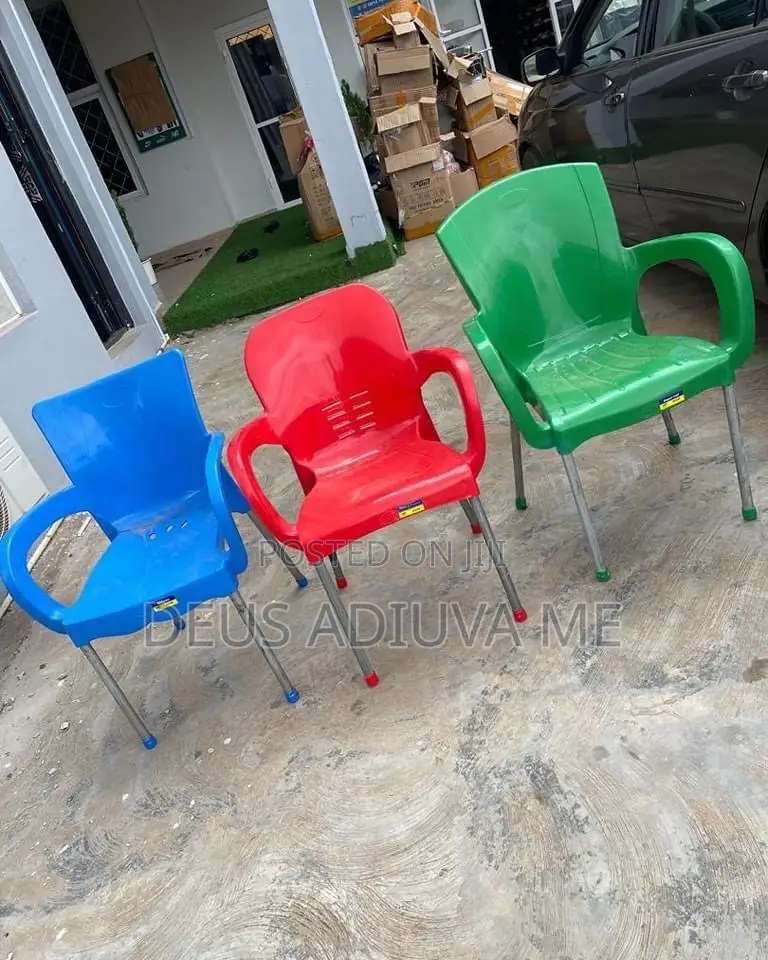 Chairs With Iron Leg