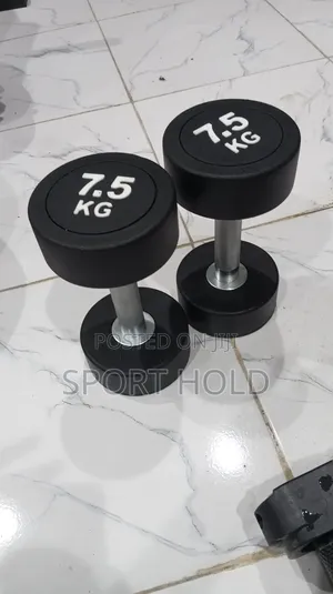 A Pair of 7.5kg Round Dumbbells