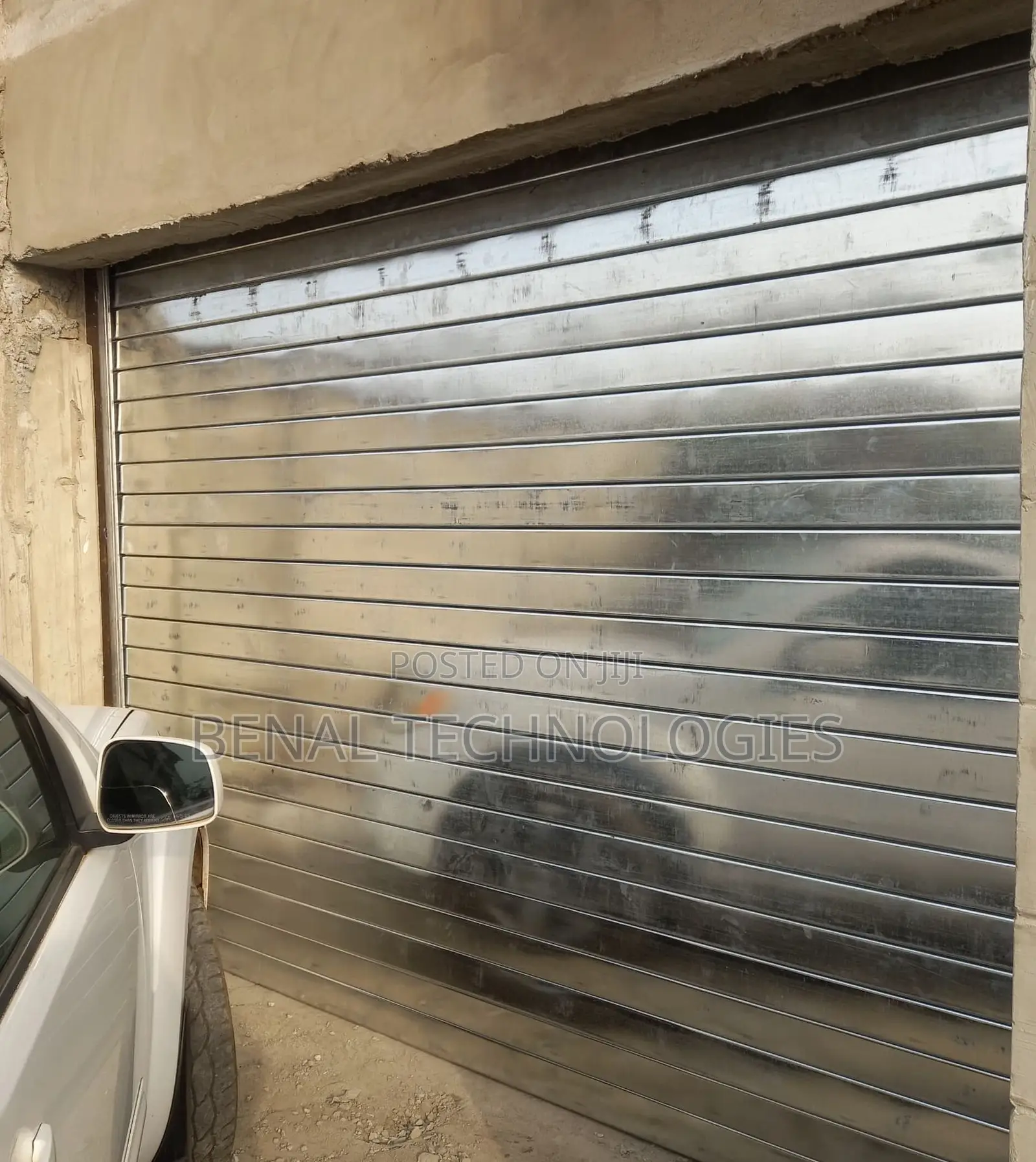 Adjustable Light -Blocking Garage Door Roller Shuttersystems
