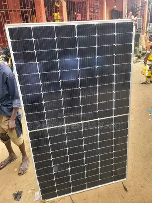 450watts Panel Half Cut