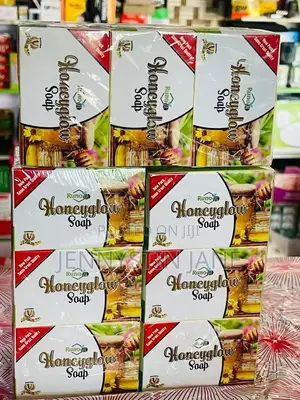 Runo Honeyglow Soap by 6