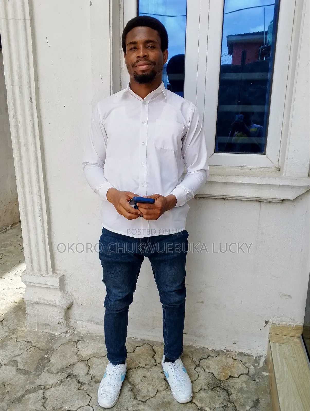 Receptionist