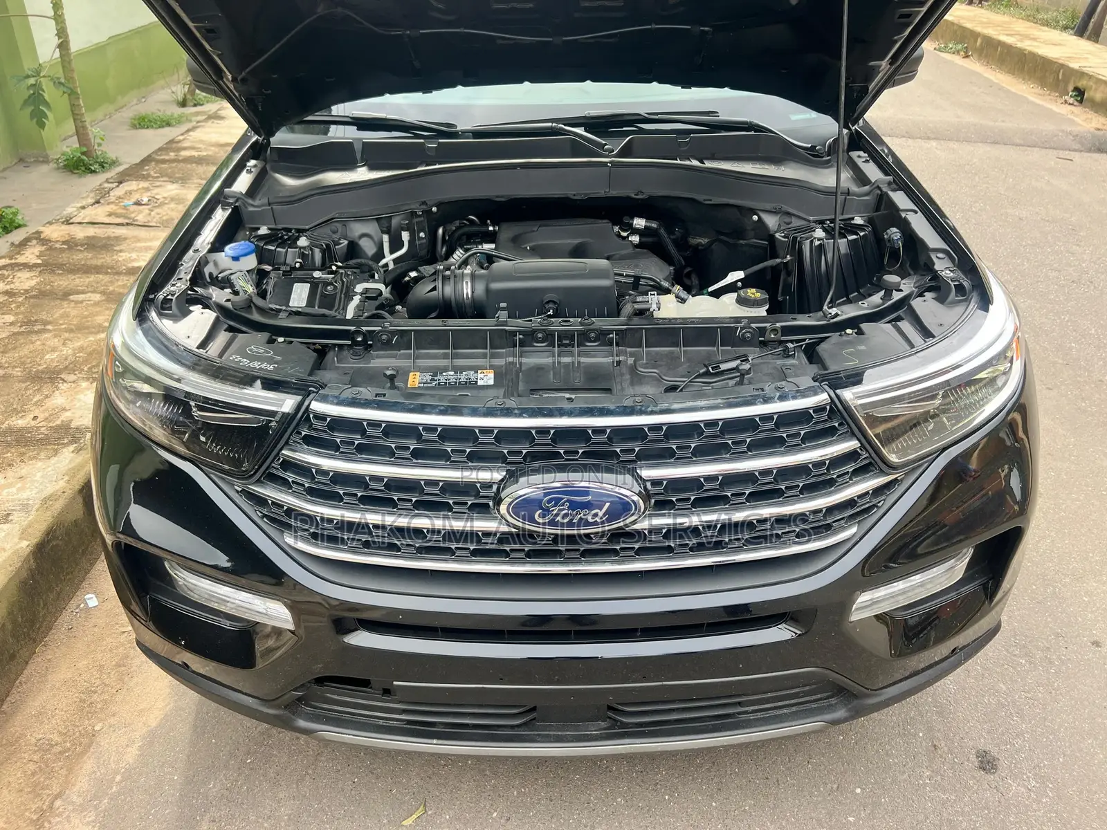 Ford Explorer XLT 4x4 2020 Black