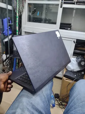 Laptop 16GB Intel Core I7 HDD 500GB