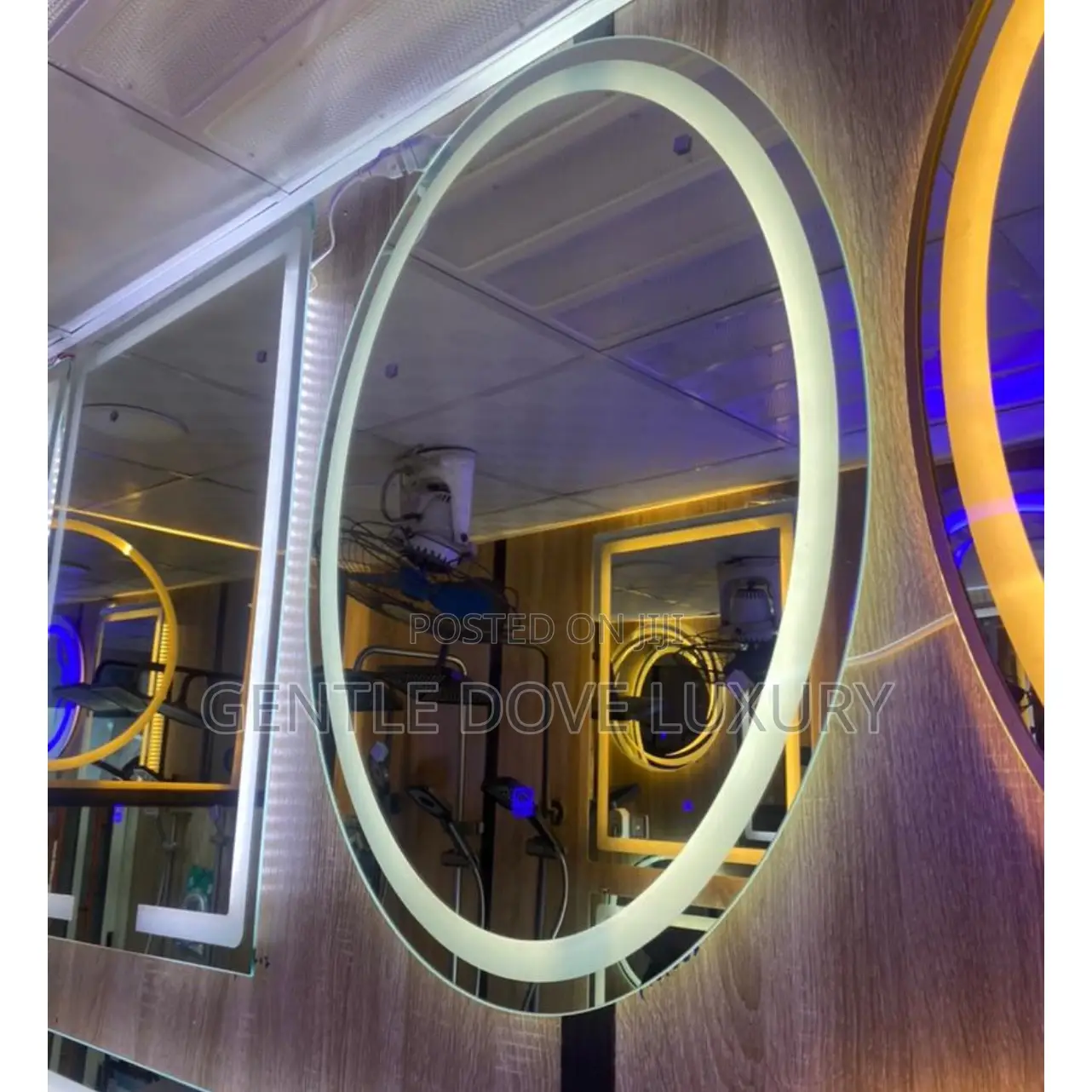LED Mirror for Bathroom or Dinning Beauty