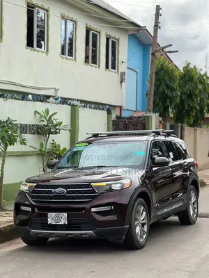 Ford Explorer XLT 4x4 2020 Burgundy