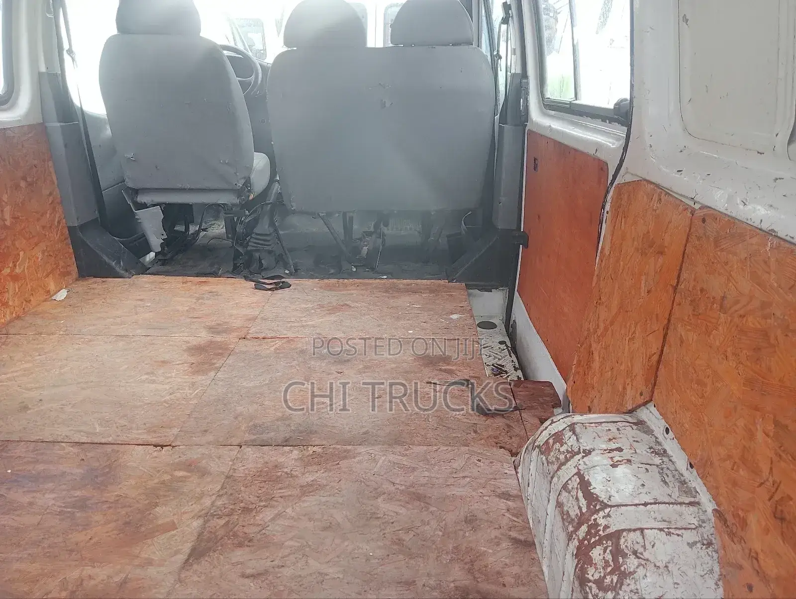 Ford Transit 2002 White