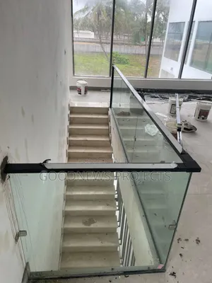 Staircase Frameless Handrail