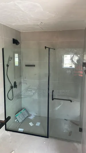 Shower Glass { Black Hinged}
