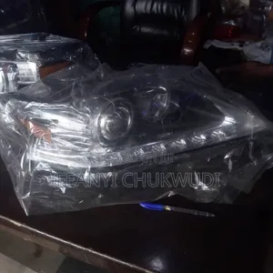 Head Light Rx350 2015