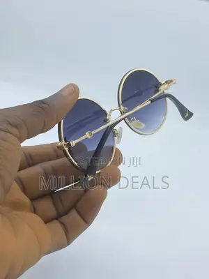 Classic Round Luxe Women's Sunglasses