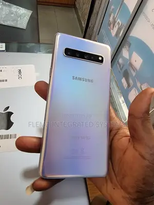 Samsung Galaxy S10 5G 256 GB Silver