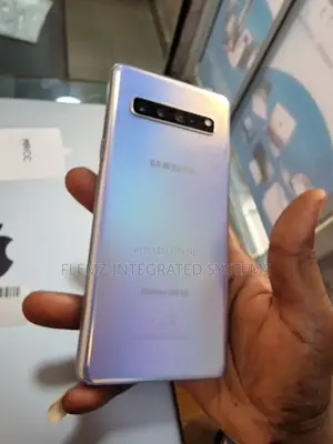 Samsung Galaxy S10 5G 256 GB Silver
