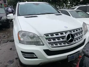 Mercedes-Benz M Class ML 350 4Matic 2011 White