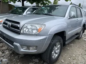 Toyota 4-Runner Limited V6 4x4 2005 Silver