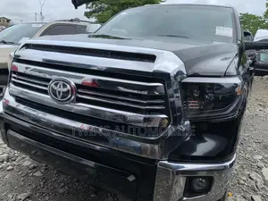 Toyota Sequoia 2015 Black