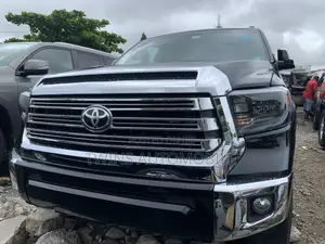 Toyota Sequoia 2014 Black