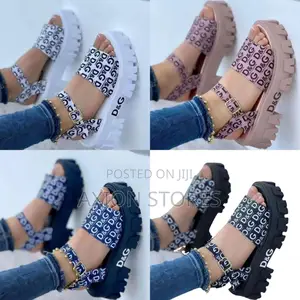 High Quality Fashion Sandals