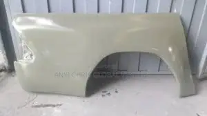 Hilux Back Fender Curt
