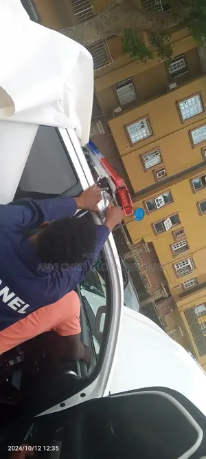 Hilux Revolver Light 