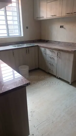 A Quality Kitchen Cabinet