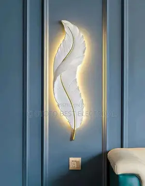 Lef Wall Bracket Light Available Now for Pick Up