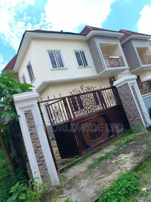 4bdrm Duplex in Lugbe District for sale