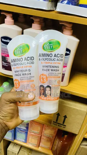Photo - Veetgold Amino ACID and Glycolic ACID Face Wash