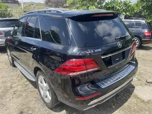 Mercedes-Benz GLE-Class 2017 Black