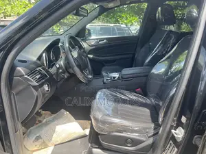 Mercedes-Benz GLE-Class 2017 Black