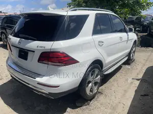 Mercedes-Benz GLE-Class 2017 White