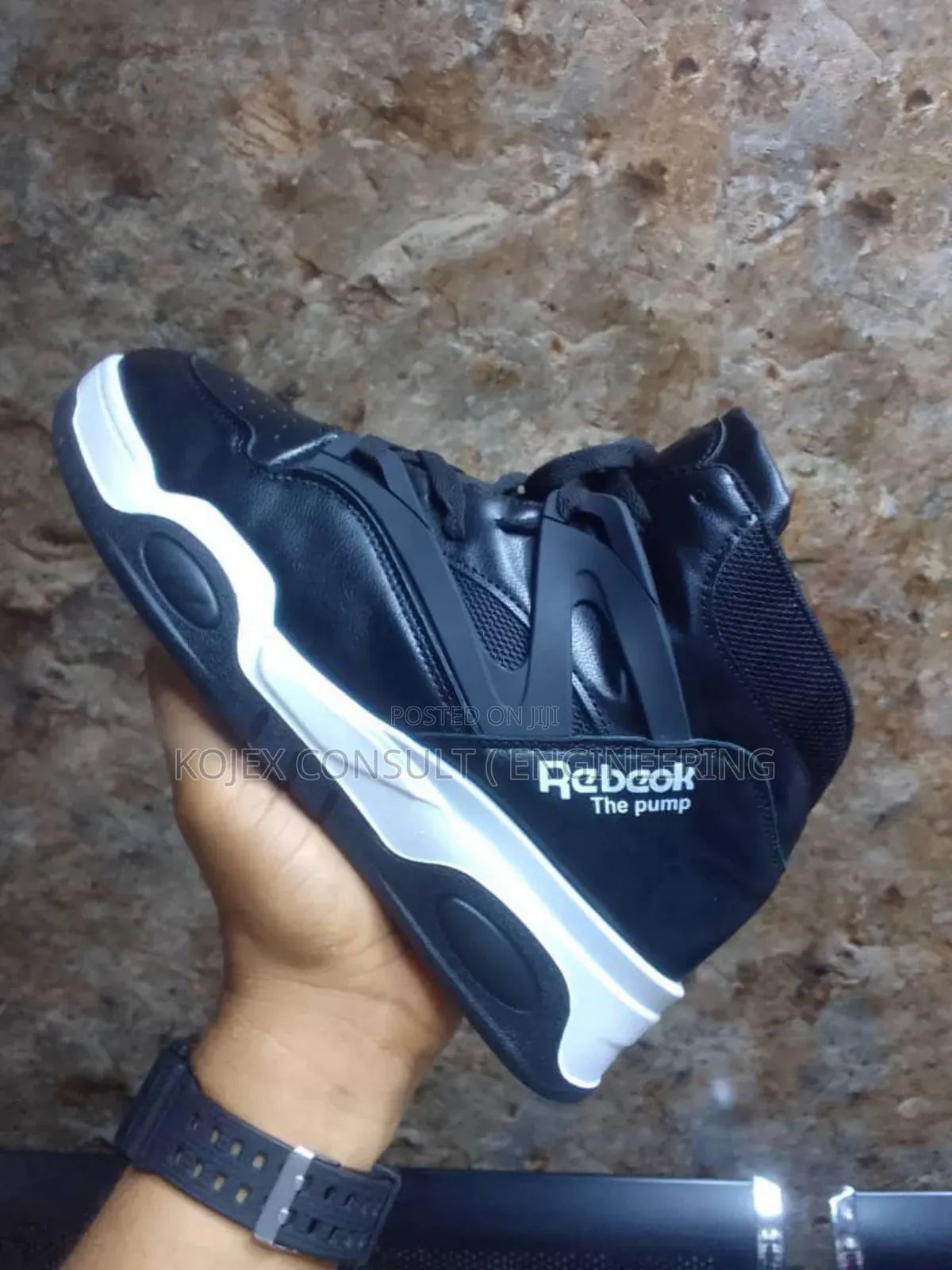 Reebok Quality Sneakers