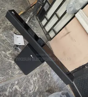 Original LG Powerful Soundbar 1600watts Bluetooth HDMI