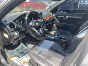 Mercedes-Benz C300 2013 Silver