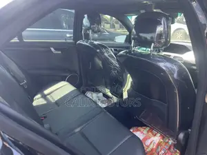 Mercedes-Benz C300 2012 Black