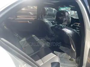 Mercedes-Benz C300 2014 Silver