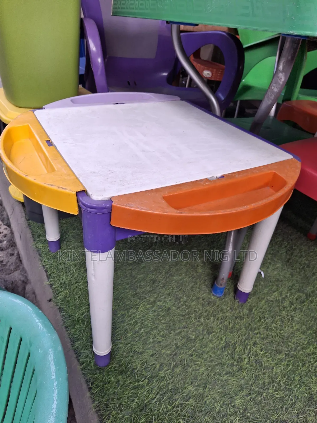 Kids Plastic Table