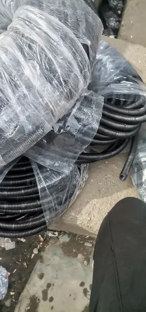 20mm Spring Pipe Black