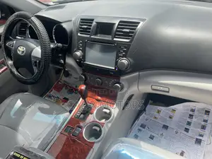 Toyota Highlander 2012 Red