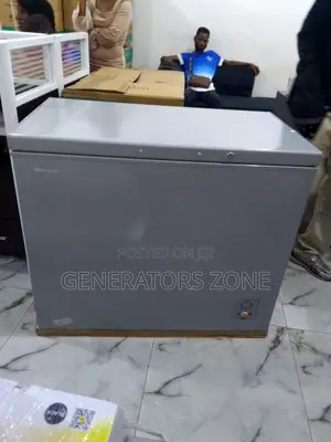 Lock and Key Hisense 250L Chest Freezer {Fc340sh}