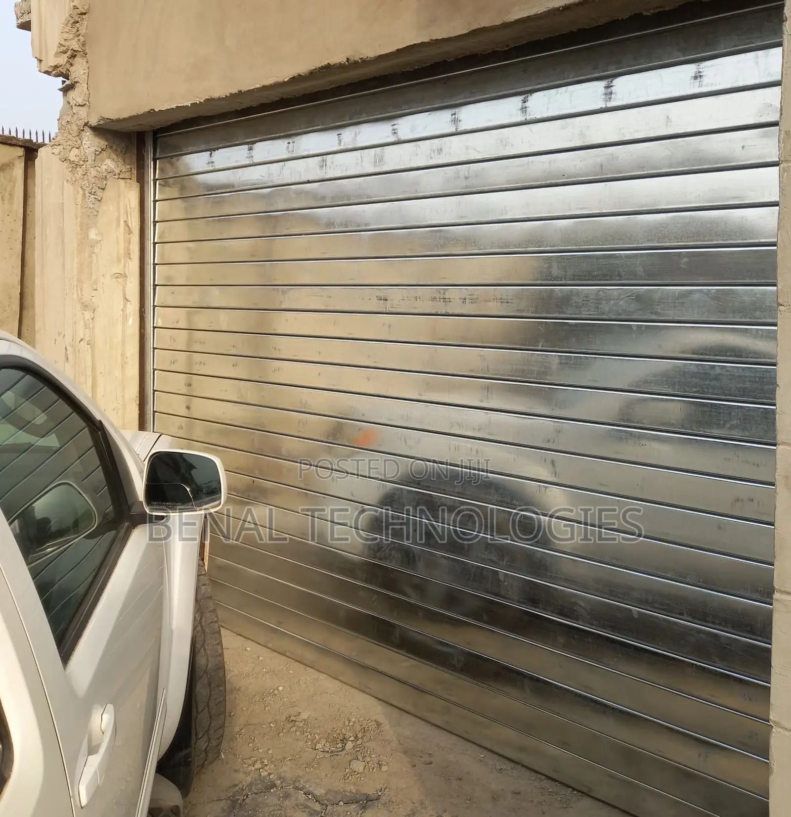 Configuring Space-Saving Roller Shutter Doors