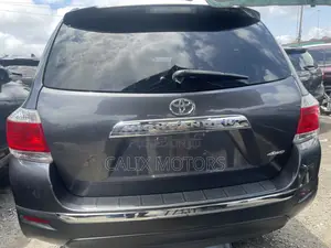 Toyota Highlander 2012 Gray