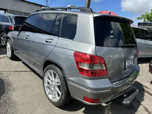 Mercedes-Benz GLK-Class 350 4MATIC 2012 Gray