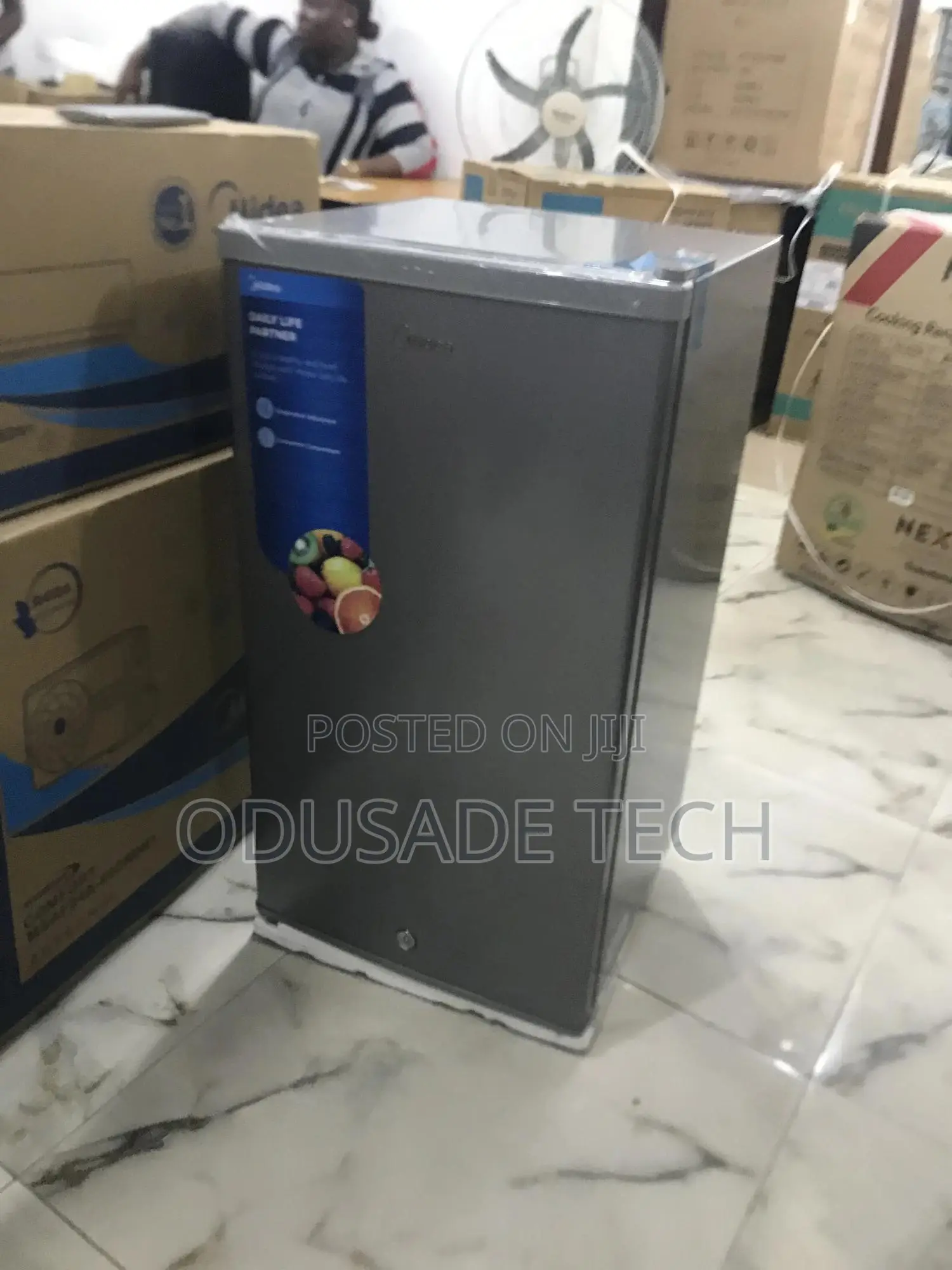 Home Hub Midea 90 Litres Single Door Refrigerator in Lekki Kitchen