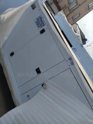 150 KVA England Perkins Soundproof Generator
