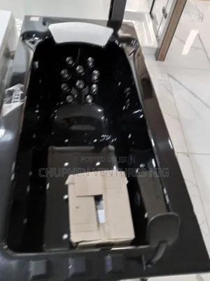 Bathtubs Yakuzi