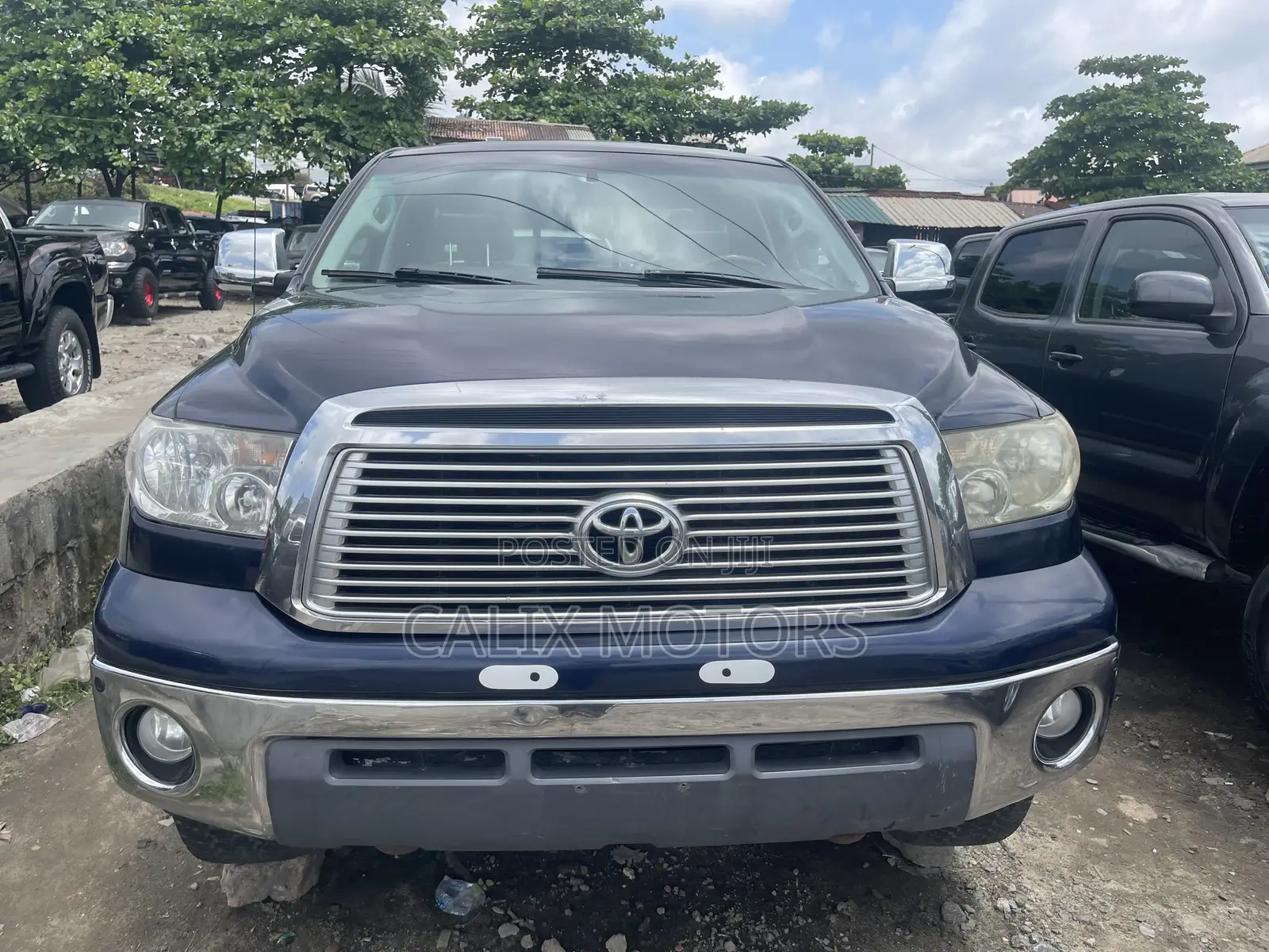 Toyota Tundra 2011 Blue