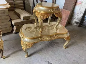 Beautiful Royal Center Table With Two Side Stools