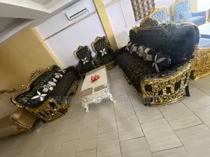 Royal 8 Seater for Sitting Room Making
