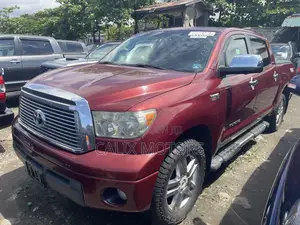 Toyota Tundra 2011 Red